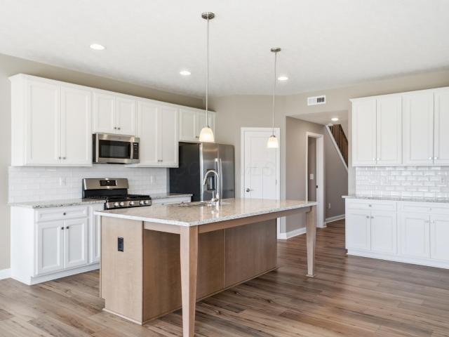 1549 Aerotrain Court S