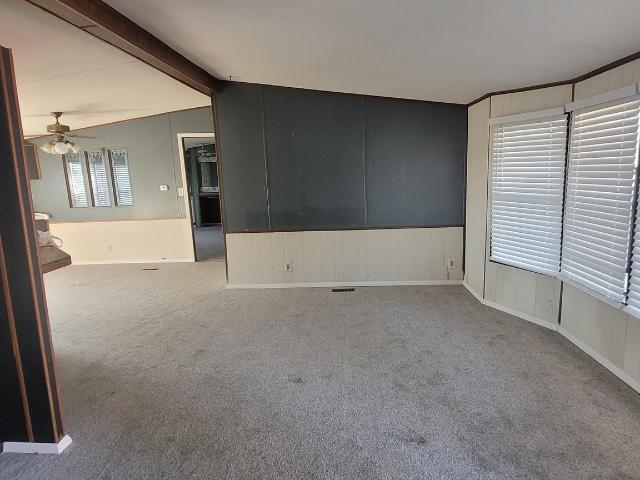 15400 N Heron Lane