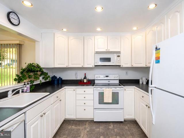 15400 Short Ridge Court # 42 A