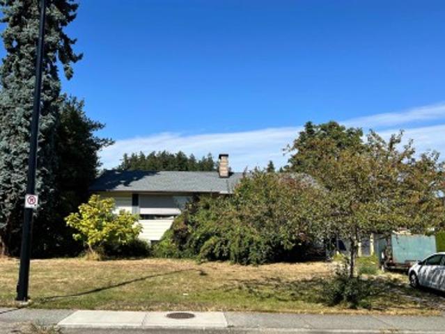 15407 Pacific Avenue, White Rock, BC, V4B 1R4 house for sale | Listing ID R3160 | Royal LePage