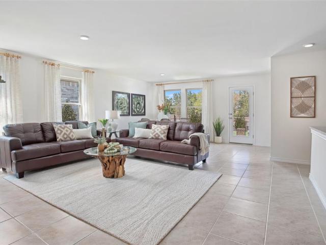 1540 Kingsbridge Drive