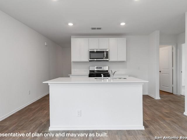 15410 Lemon Pepper Creek