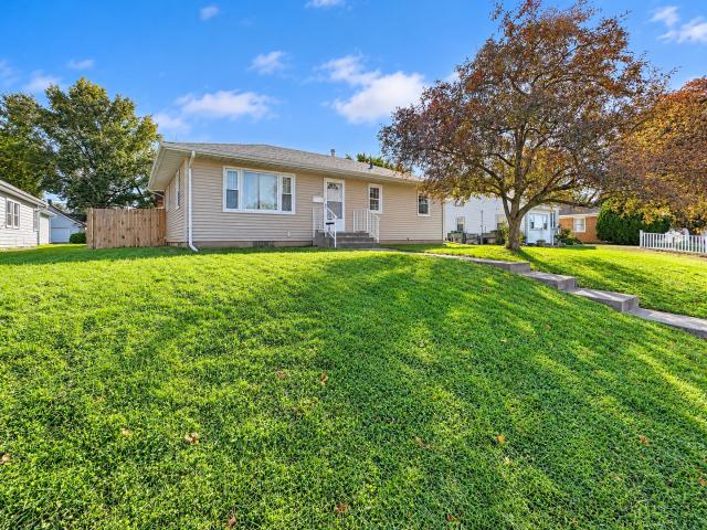 1541 Florence Lane