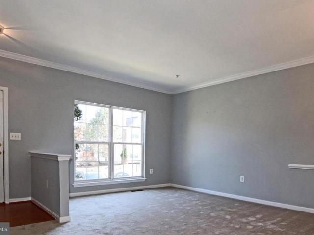 15425 Kennett Square Way