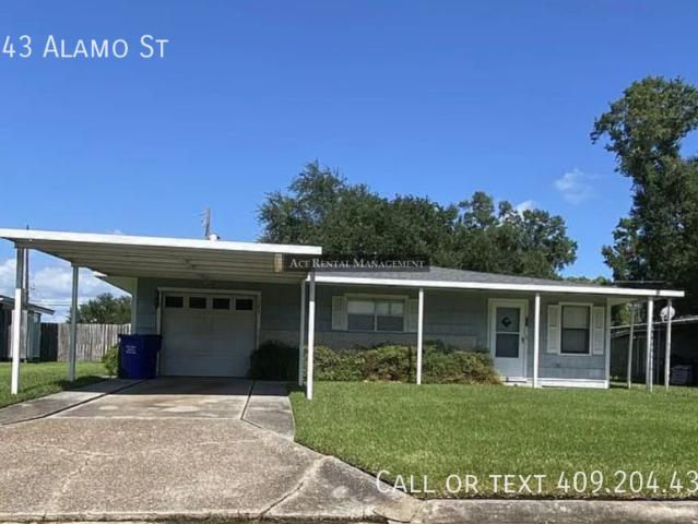 3 Bedroom | 1 Bathroom Single Family Home located at 1543 Alamo Street in Orange, TX