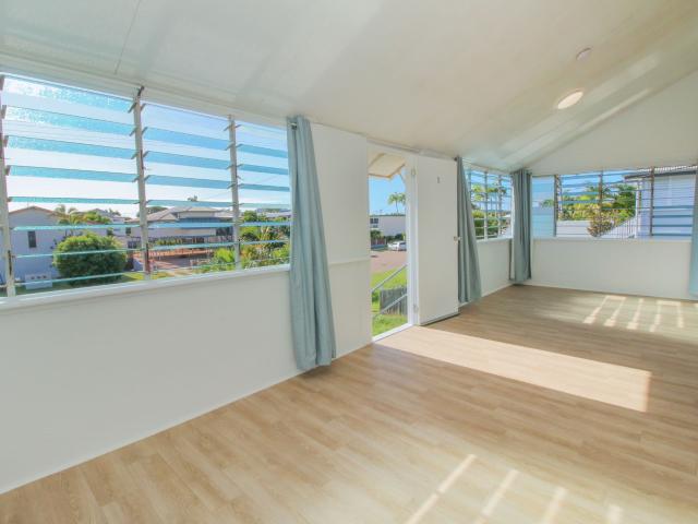 1/54 Cook Street North Ward, QLD 4810