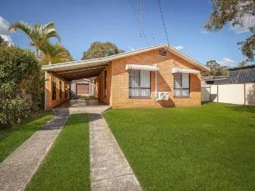 154 Cams Boulevard, Summerland Point House for rent Listed by.