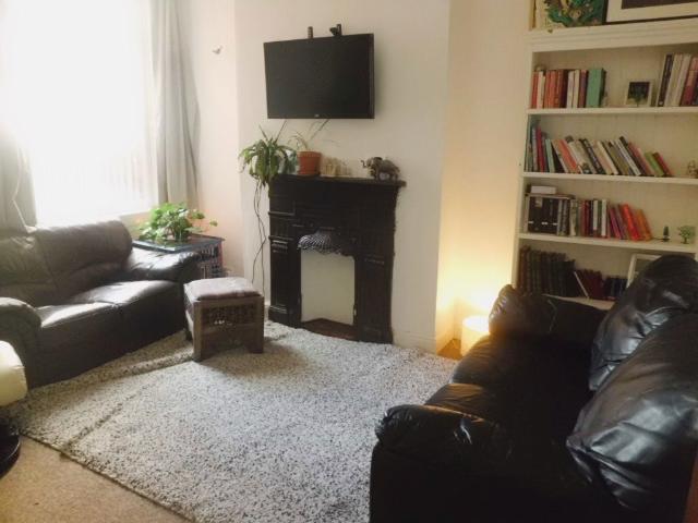 154 Dawlish Road B29, 3 bed property to rent, £1,300 pcm | PrimeLocation
