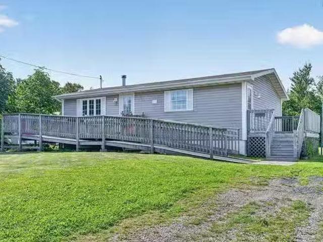 154 Daley Road, New Victoria, NS, B1H 4Z8 house for sale Li.