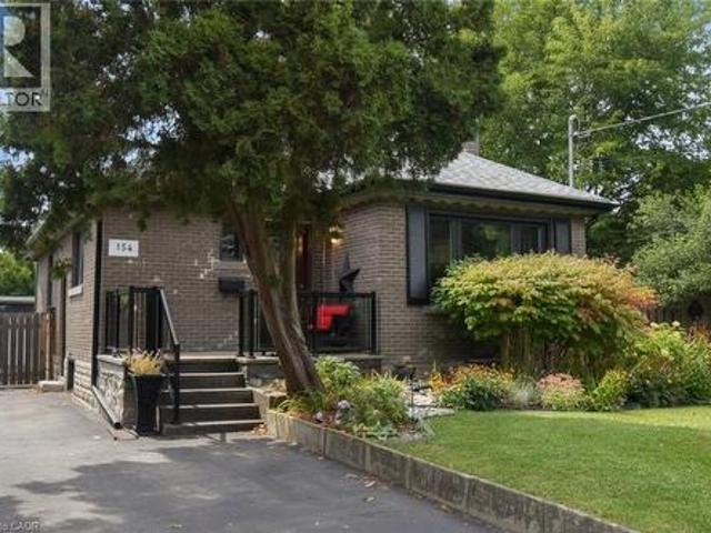 154 Ewen Road, Hamilton, ON, L8S 3C7 house for sale | Listing ID 40865 | Royal LePage