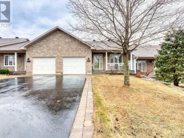 154 Fairbairn Bros Street, Mississippi Mills, ON, K0A 1A0 house for sale | Listing ID X13076 | Royal LePage