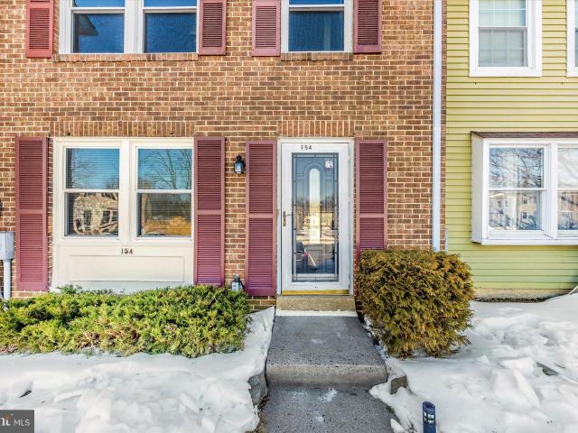154 Fairfield Dr, Frederick, MD 21702 | MLS #MDFR2076