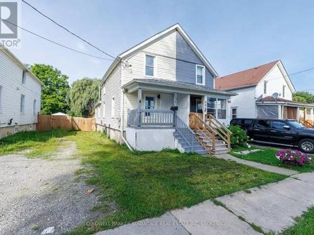 154 Fares Street, Port Colborne East Village, ON, L3K 1W2 house for sale | Listing ID X13748 | Royal LePage