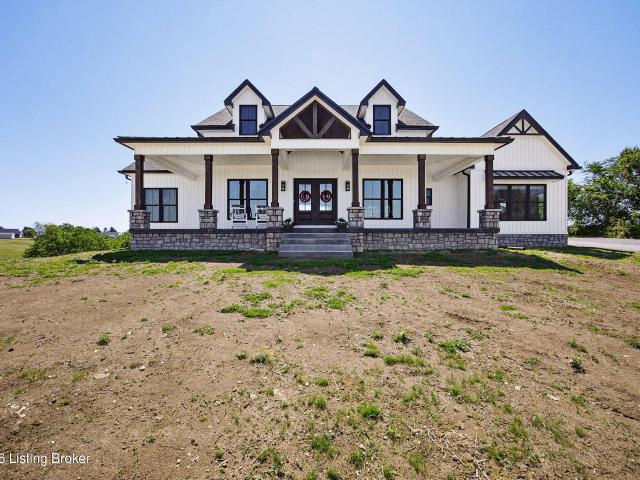 154 Farmview Dr