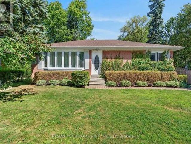 154 Hollingsworth Drive, King, ON, L7B 1G8 house for sale | Listing ID N13636 | Royal LePage
