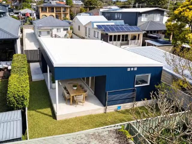 1/54 Moira Street, Adamstown House for rent Listed by Victori.