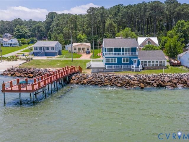 154 Riverside Drive