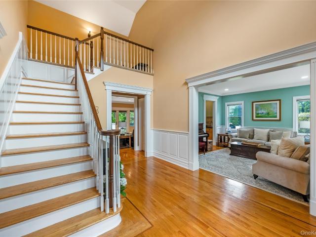 154A Stony Hollow Road