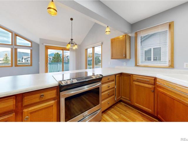 1555 Raven Circle