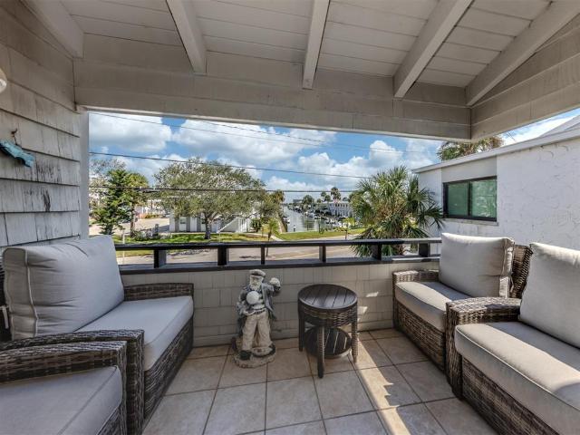 1555 Tarpon Center Dr, Unit 203, Venice, FL 34285 | MLS #N6141
