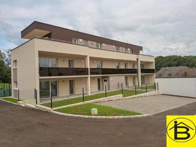 15573 NEUBAU 3 ZIMMERWOHNUNG MIT EIGENGARTEN