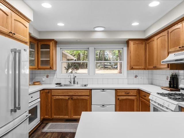 15580 Kitkitdizze Dr, Grass Valley, CA 95945 | MLS #226036