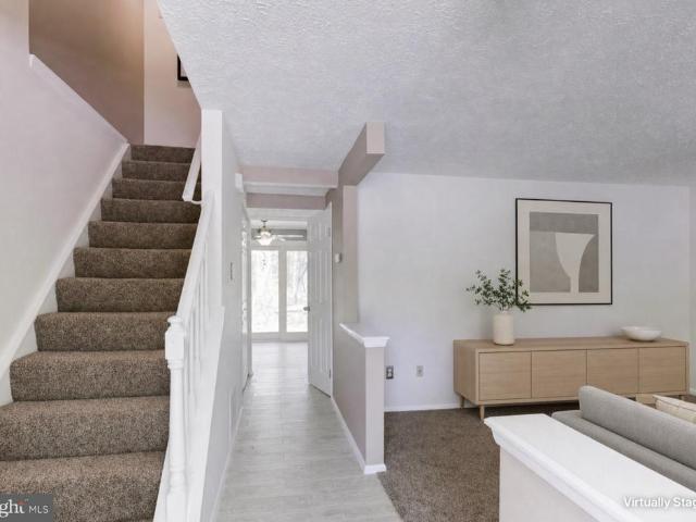 1558 Bennington Woods Court