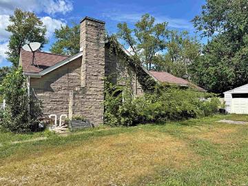1559 Scenic Hill Rd, Loogootee, IN 47553 | MLS #202535