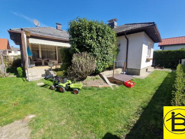 15501 Bungalow in Ruhelage!