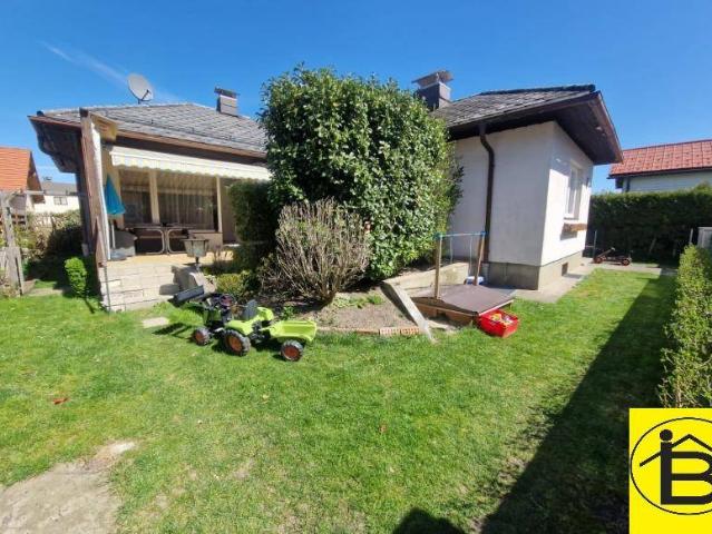 15501 Bungalow in Ruhelage!