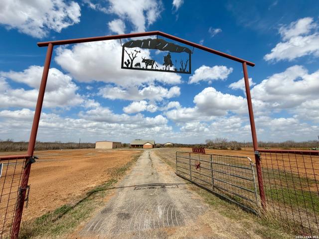 1550 County Road 300, Jourdanton, TX 78026 | MLS #1947