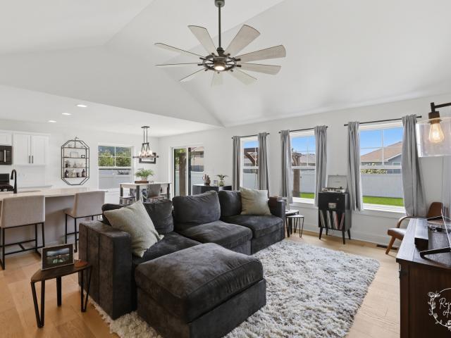 1550 Eagles Landing
