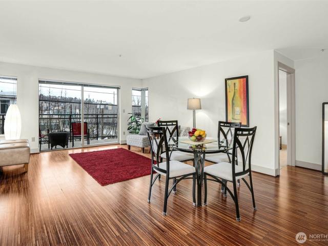 1550 Eastlake Avenue E # 203