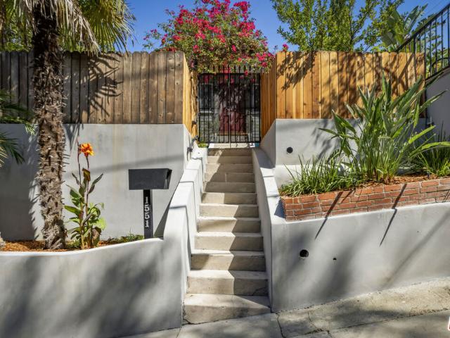 1551 Cerro Gordo Street