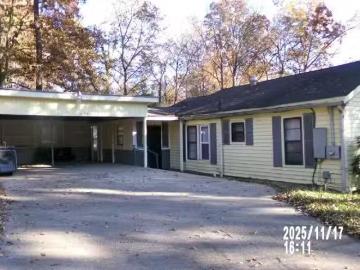 1551 HAMBY AVE, IRONDALE, AL 35210