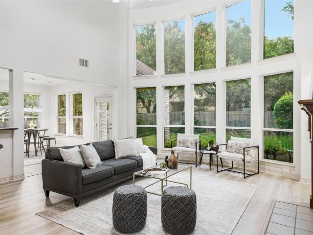 15525 Echo Hills Dr