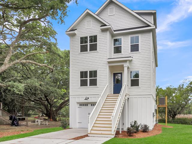 1552 N Avalon Circle