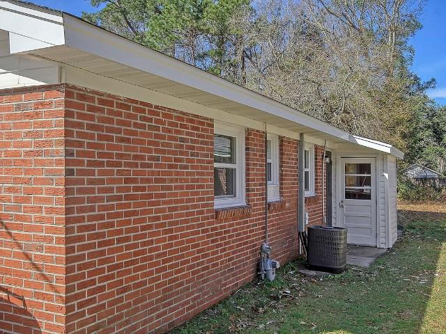 1552 Orange Grove West Ashley 2 Bedroom Apartment for Rent at 1552 Orange Grove Rd, Charleston, SC 29407