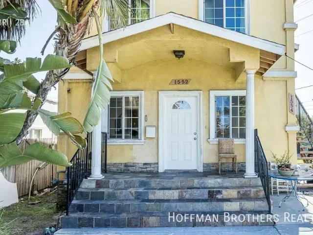 1552 S Cochran Ave Los Angeles, CA 90019