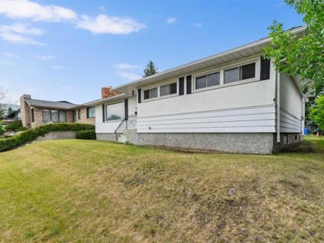 1552 Windsor Street Nw, Calgary, AB, T2N 3X3 house for sale | Listing ID A2337 | Royal LePage