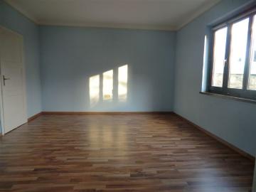 15535 Gepflegte Wohnung in der Nähe der FH unbefristet zu vermieten!