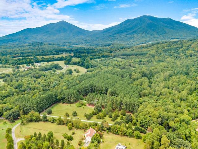 1553 Foxfire Lane