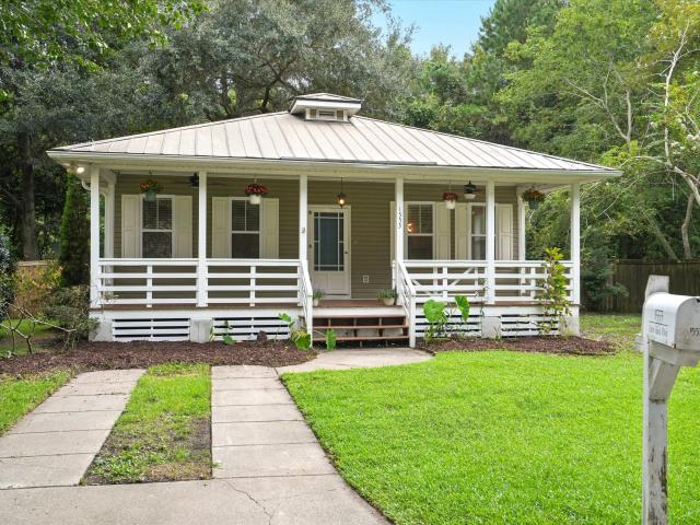 1553 Little Rock Boulevard