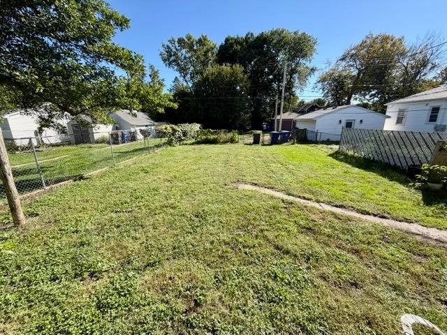1553 W 17th Street