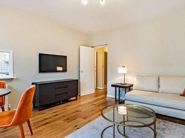 155 167 Fulham Road, London, SW3 6SN, United Kingdom | 2 bed apartment for rent #140227482 | Rentberry