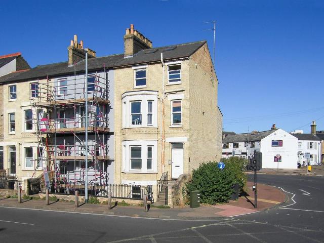 155 Chesterton Road, Cambridge CB4, 1 bed flat to rent, £1,275 pcm | PrimeLocation