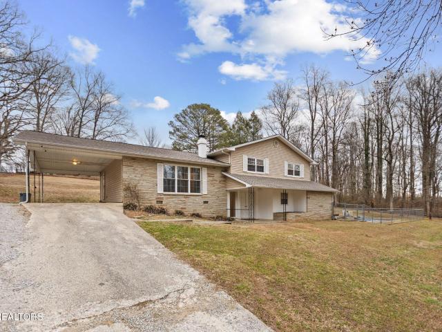 155 Chestnut Hill Rd