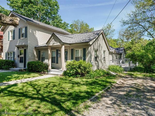 155 Dickenson Street