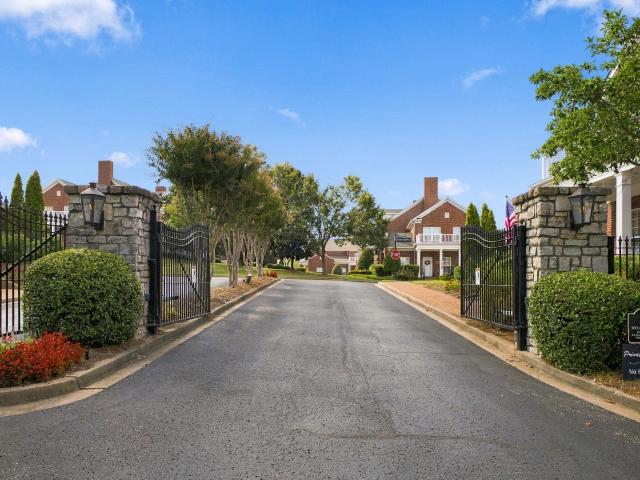 155 Ormesby Pl