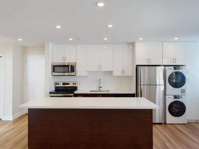 155 Lake Shore 1 Bedroom Apartment for Rent at 155 Lake Cres, Toronto, ON M8V Mimico